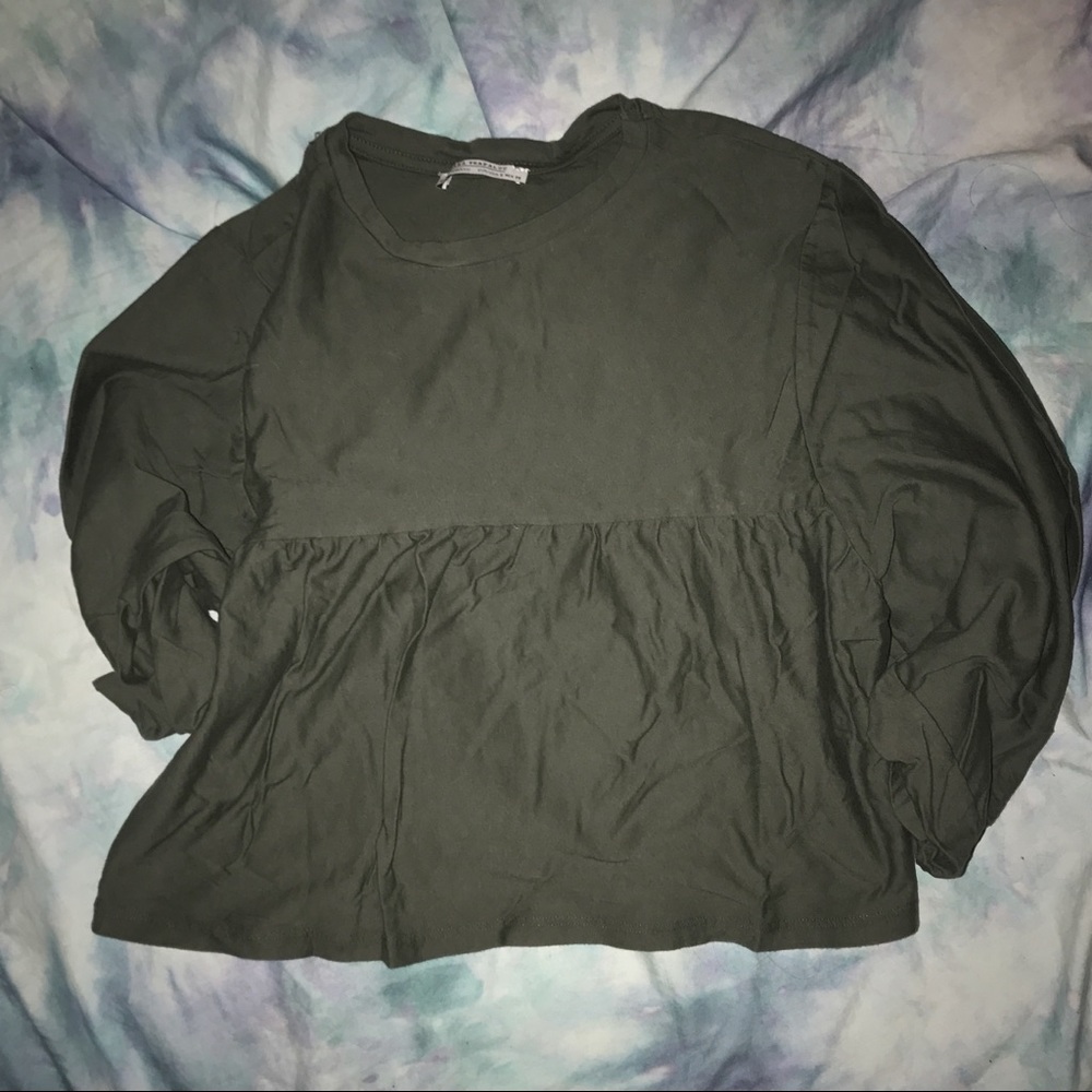 never worn ZARA tshirt