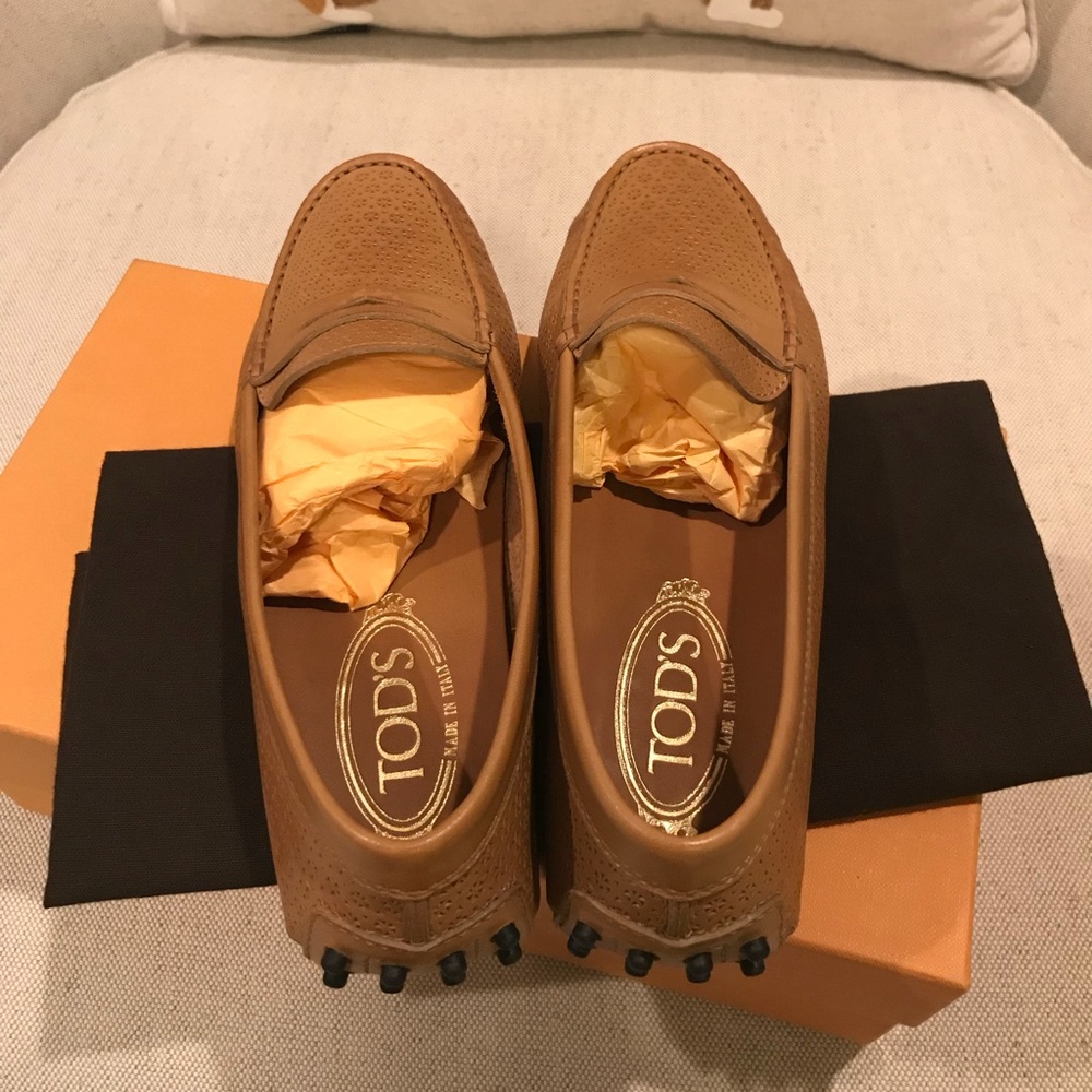 Tod’s Loafers size 7 - Picture 3 of 6