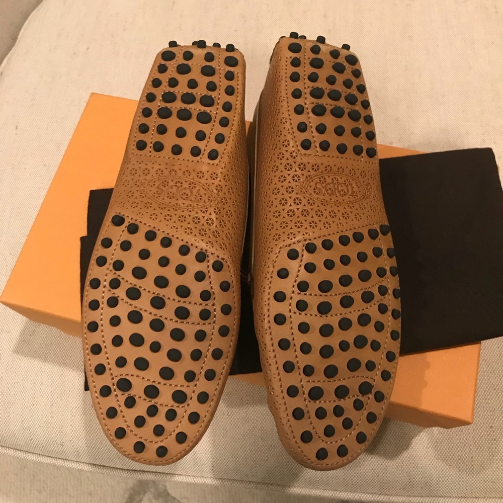 Tod’s Loafers size 7 - Picture 5 of 6