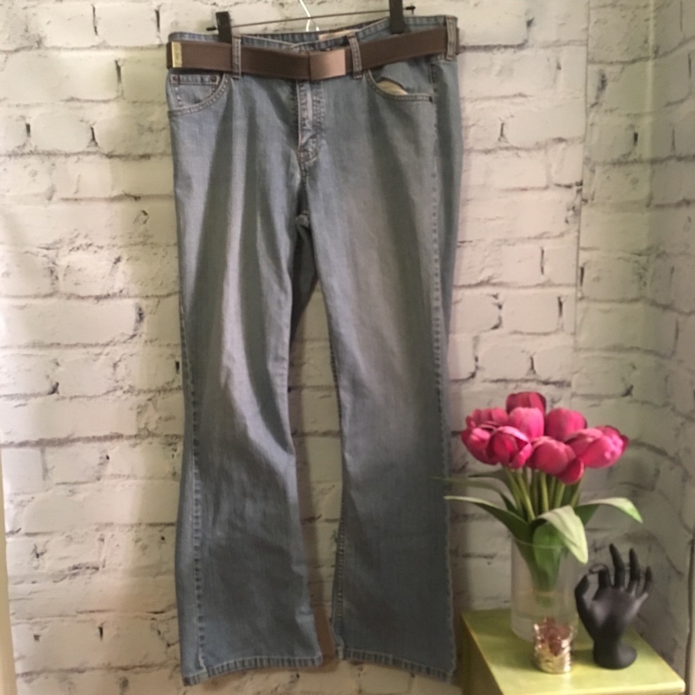 Levi’s Bootcut Jeans