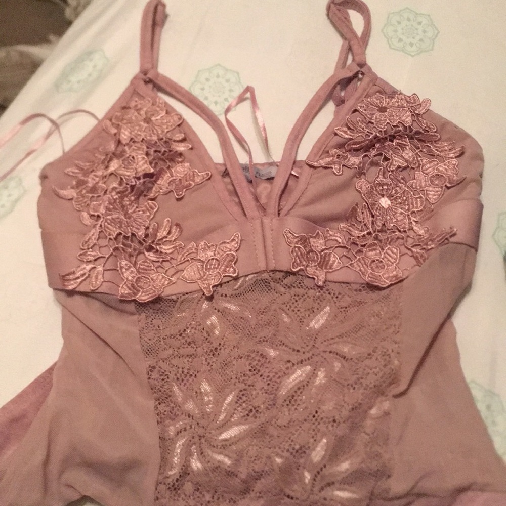 Mauve bodysuit