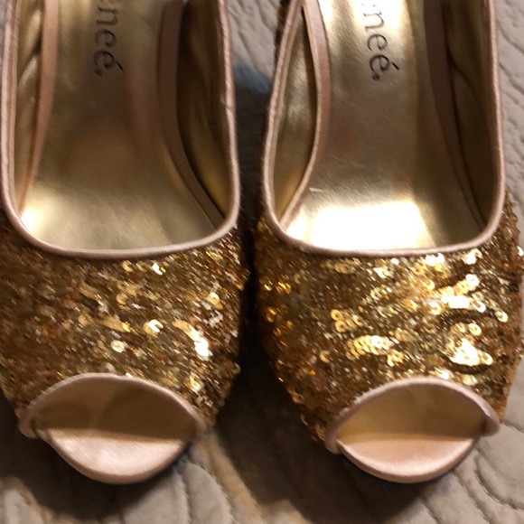 J.Renee’ sequin shoes - Picture 6 of 7