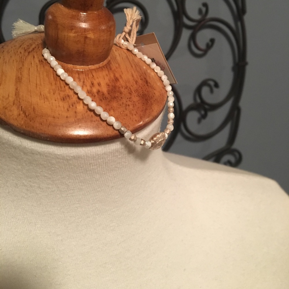 Chan luu beaded bracelet