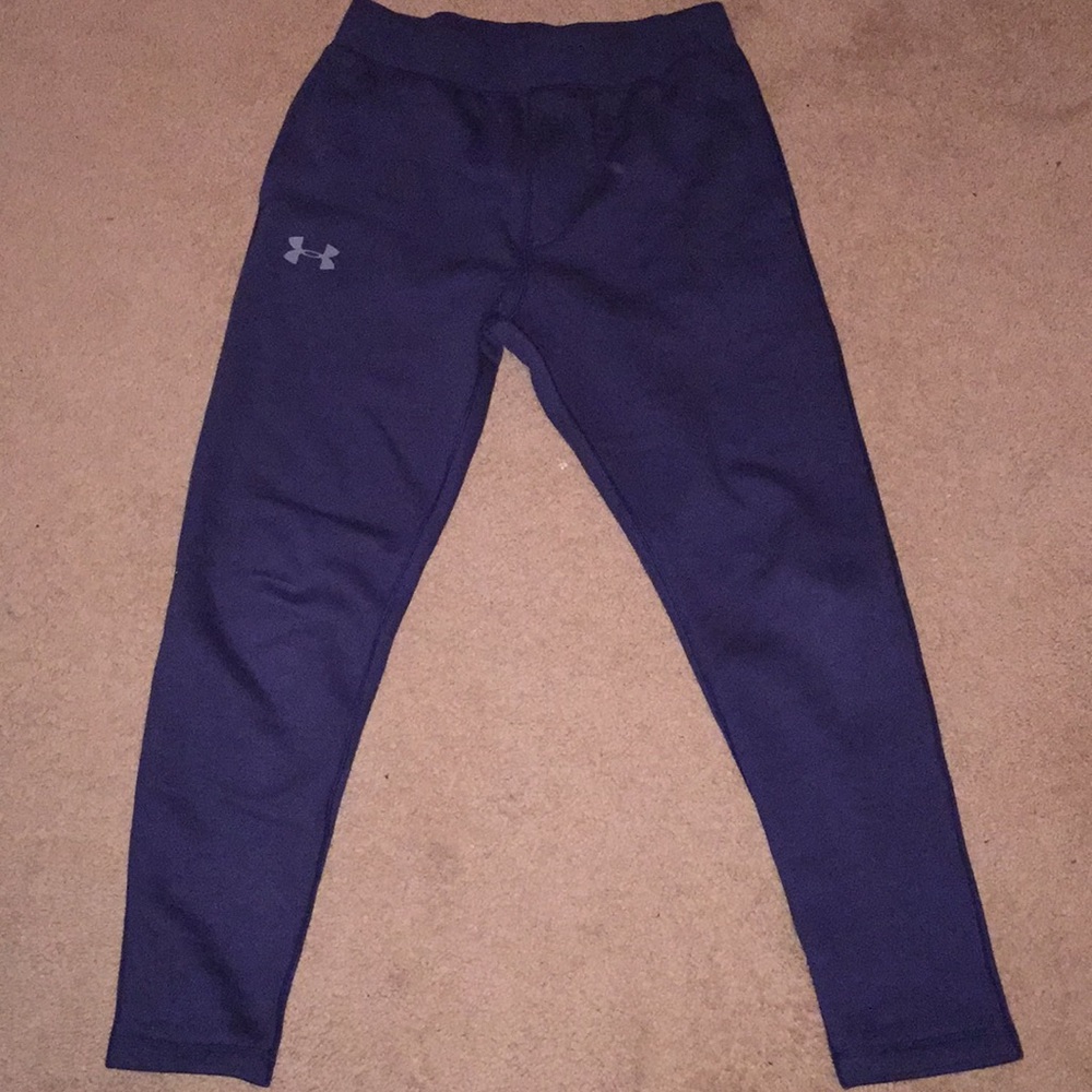 Under Armour fitted cold gear sweatpants