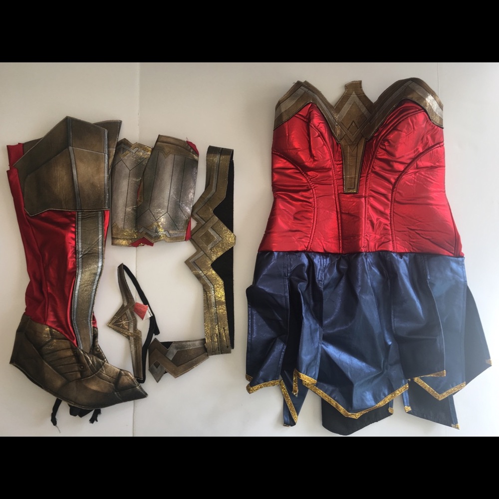 Womens Secret Wishes Wonder Woman dress costume