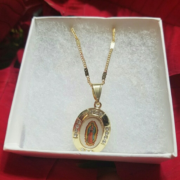 🚫SOLD🚫Our Lady of Guadalupe Necklace and Pendant - Picture 2 of 3
