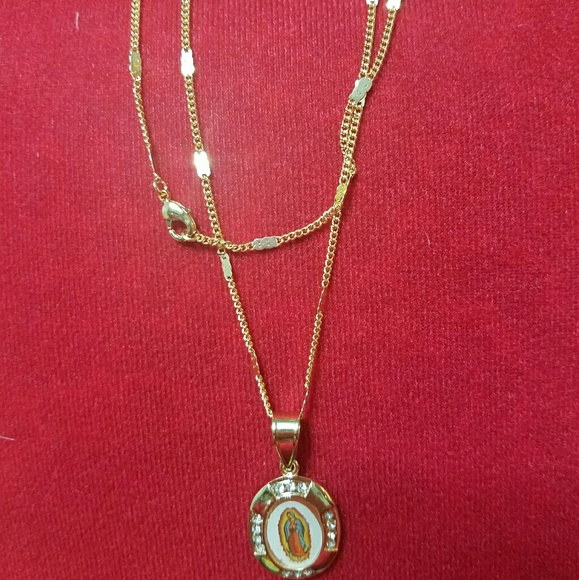 🚫SOLD🚫Our Lady of Guadalupe Necklace and Pendant - Picture 3 of 3