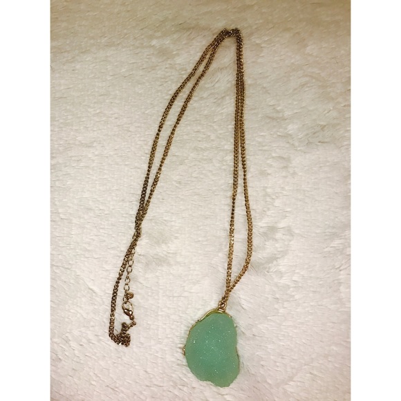 Jewelry - Long necklace with green stone 2 for 10