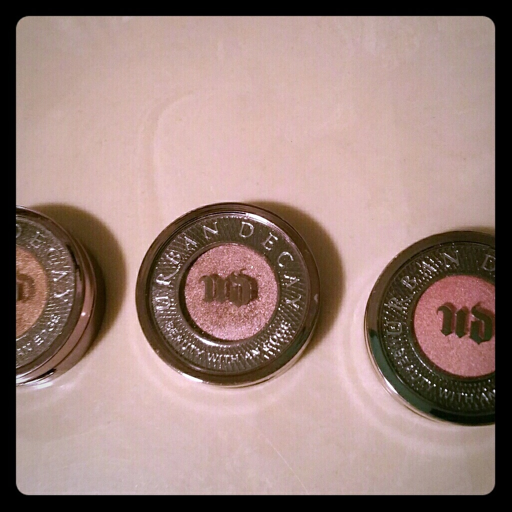 Urban Decay Shadows Chopper, Bordello and Scratch