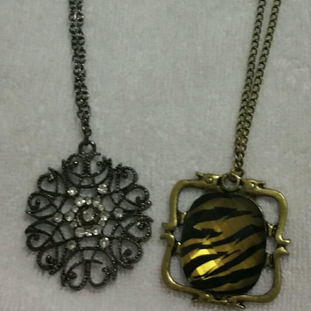 Collars - Picture 3 of 6
