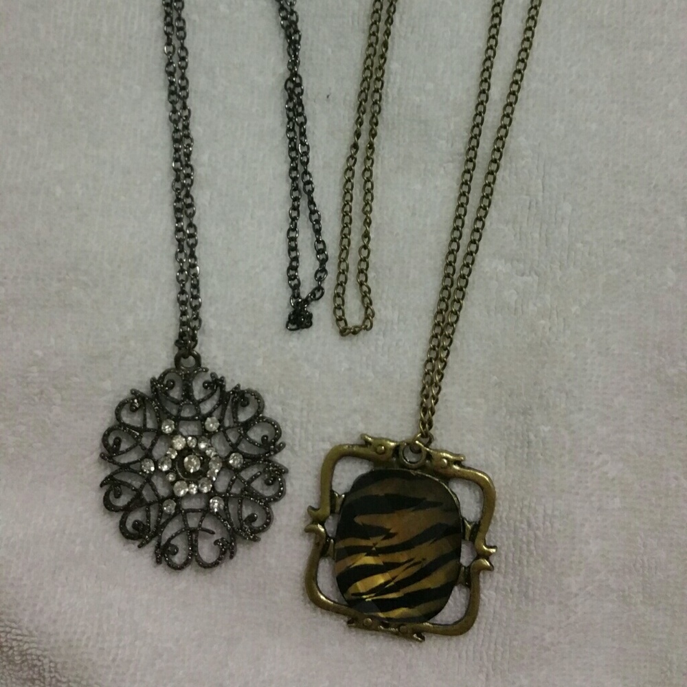 Collars - Picture 4 of 6
