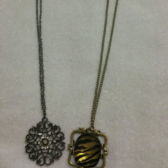 Collars - Picture 6 of 6