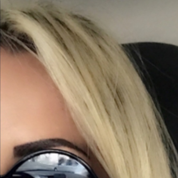 Meet your Posher, Ebru - Picture 1 of 1