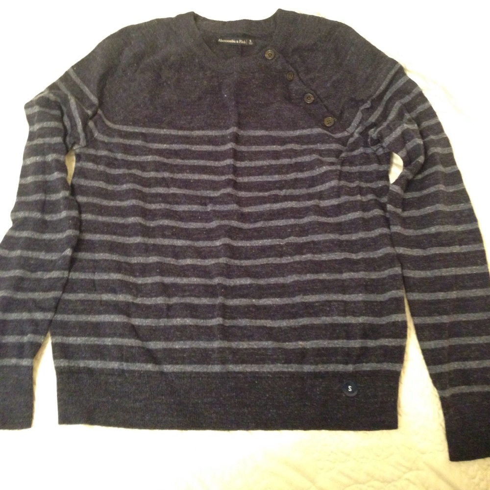 A&F blue striped sweater