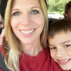 Meet your Posher, Michele