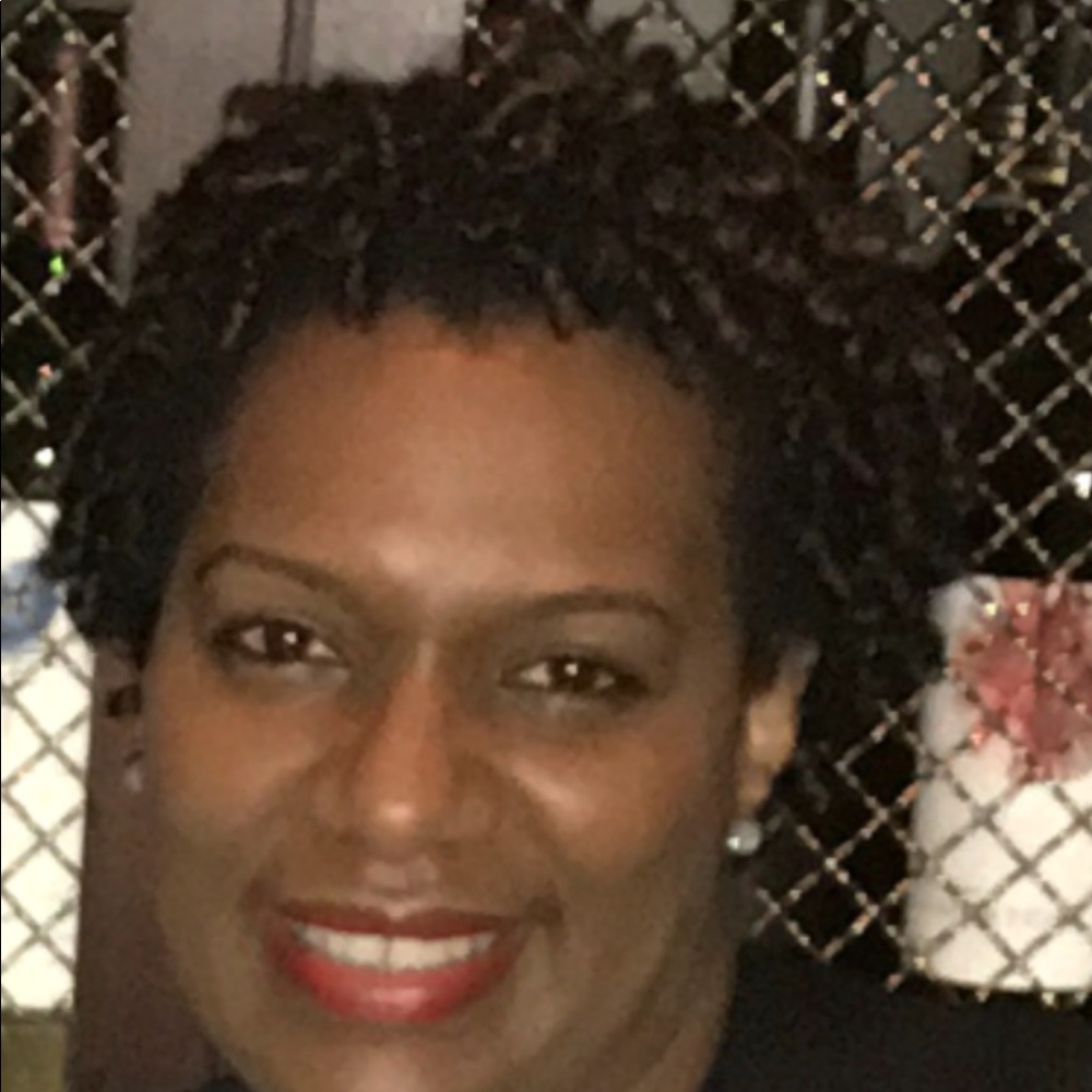 Meet your Posher, Christine