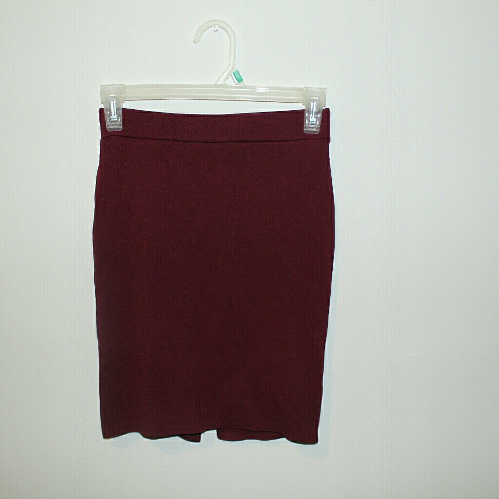 Maroon Charlotte Russe pencil skirt