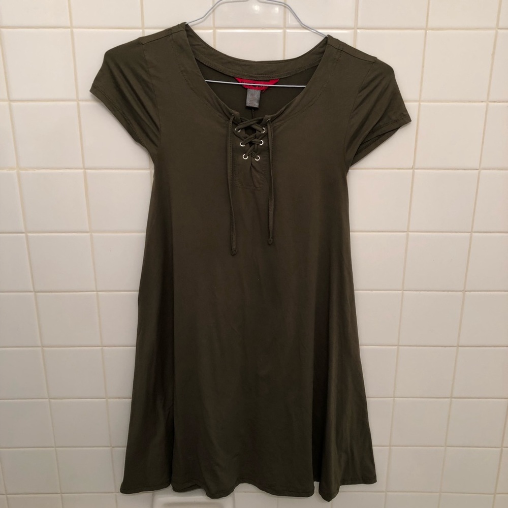 HOT KISS | army green stretchy tie-up dress