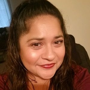 Meet your Posher, Sylvia