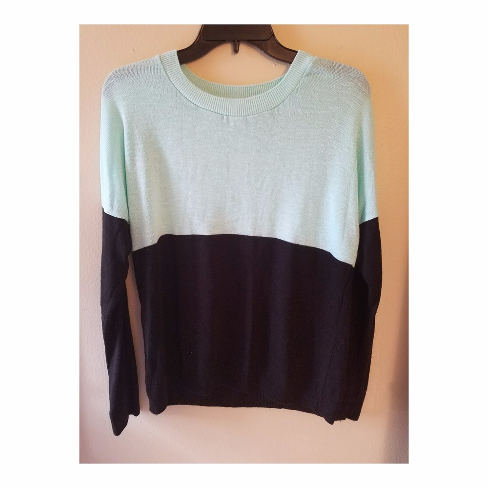 NWOT Sweater