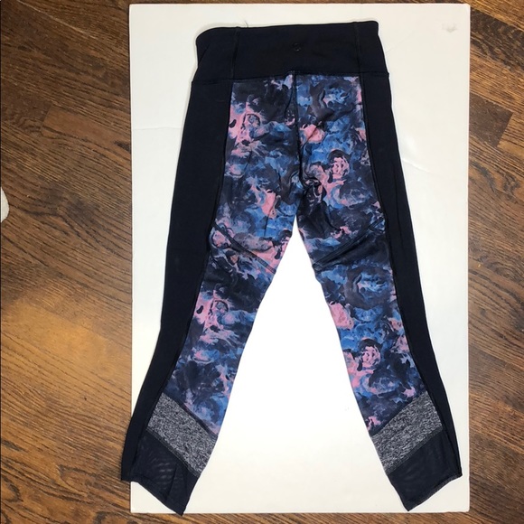 Lululemon If Your Lucky crop pants Luxtreme - Picture 2 of 5