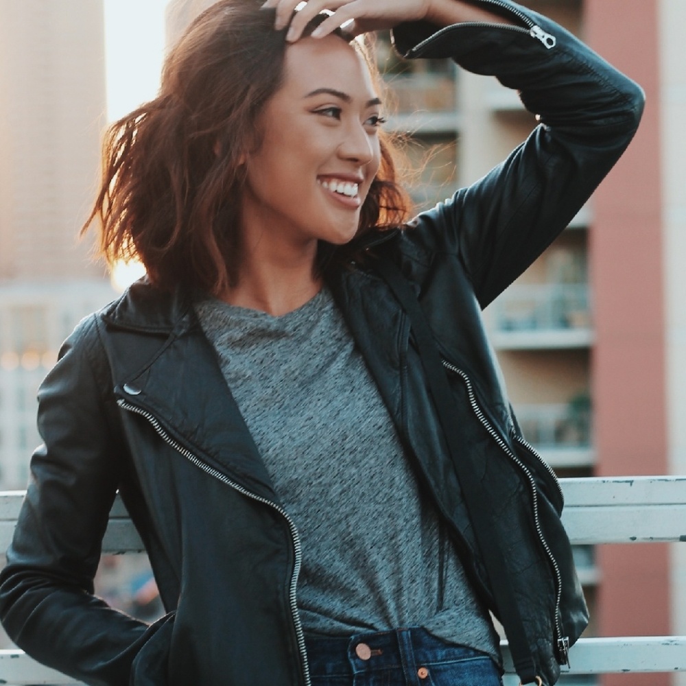 Meet your Posher, Pamela