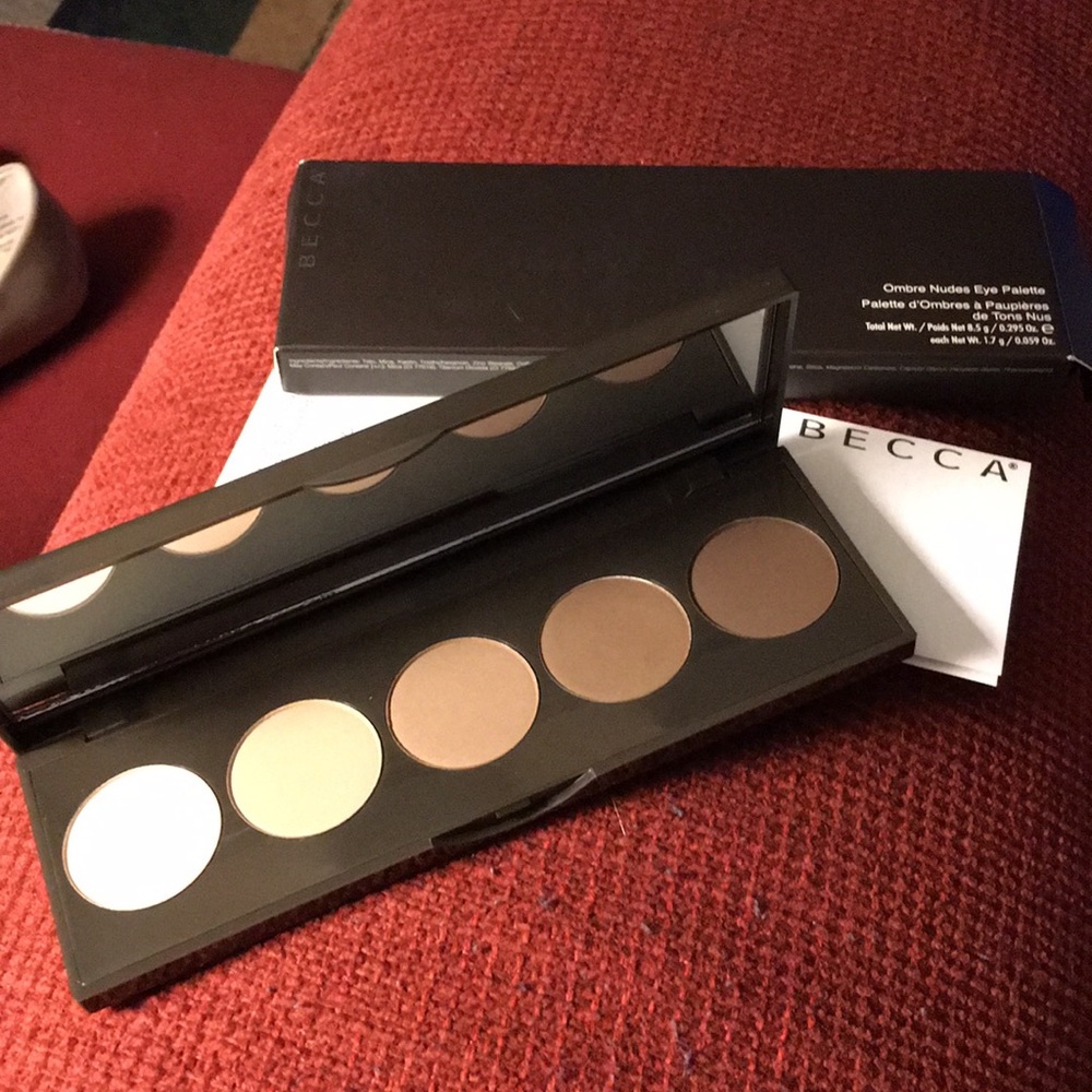 BECCA ombré nudes eye palette