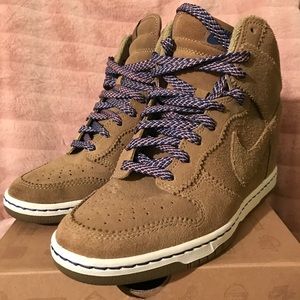 Nike Dunk Sky Hi size 8.5