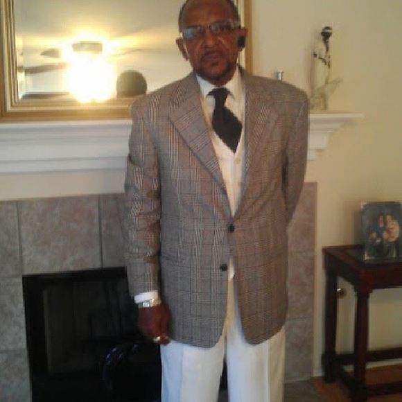 Meet your Posher, Wendell - Picture 1 of 1