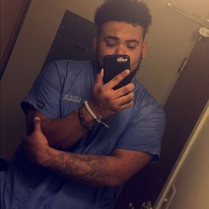 Meet your Posher, Thomas