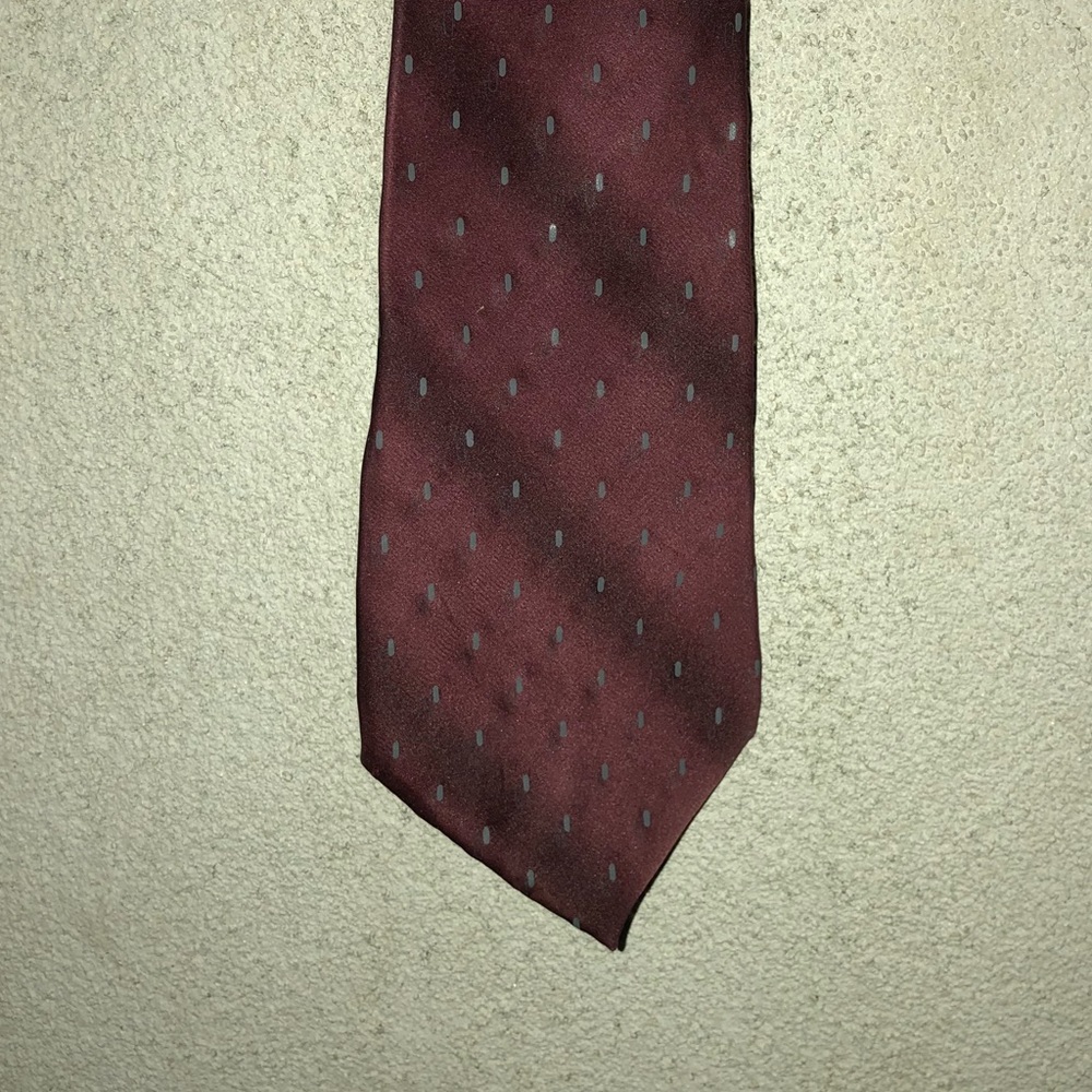 Silk vintage tie by DKNY
