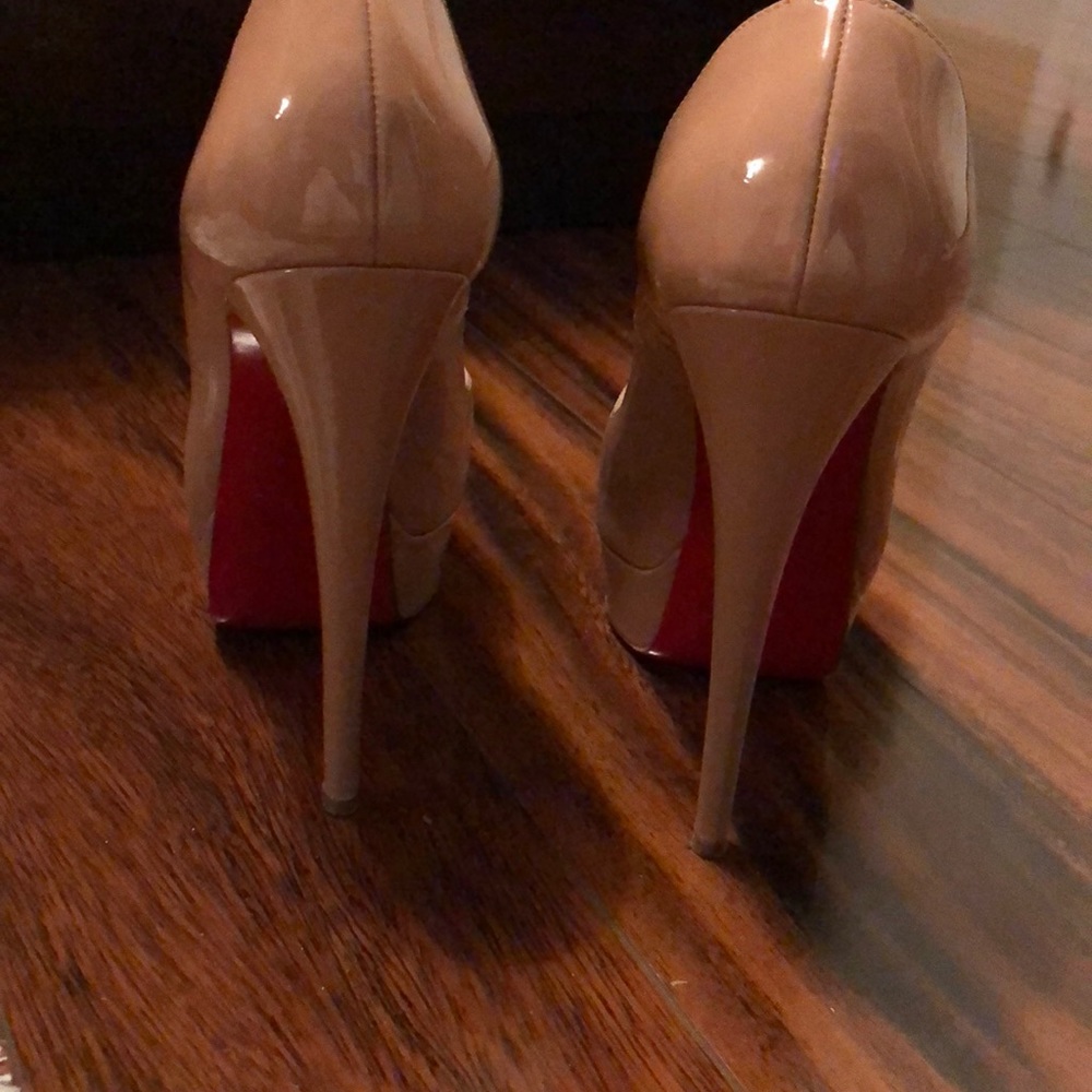 Christin Louboutin lady Peep nude - Picture 3 of 4