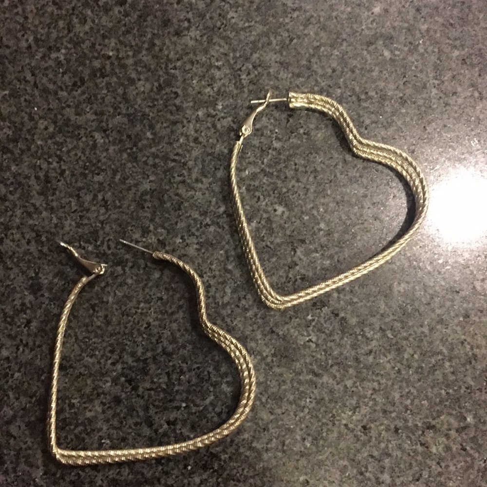 Heart earrings