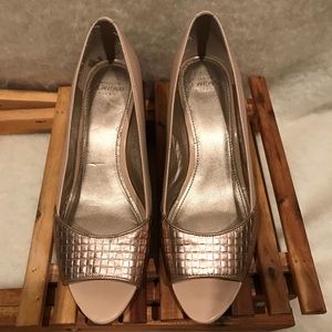 Circa Joan David Luxe open toes heels