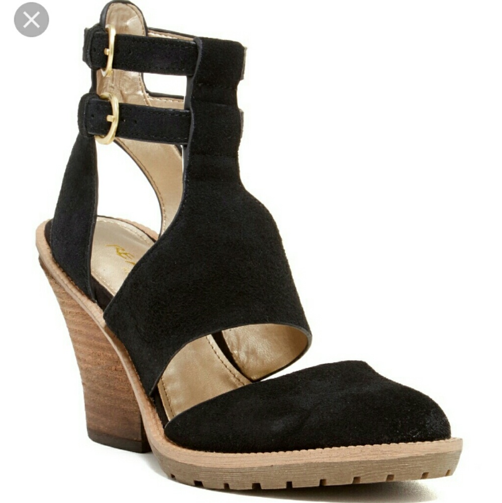 KENNETH COLE Kit n Katch Heel 7.5M NWOT