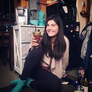 Meet your Posher, Ava