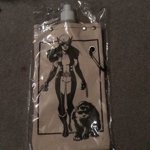 Female Wolverine canvas water canteen Marvel