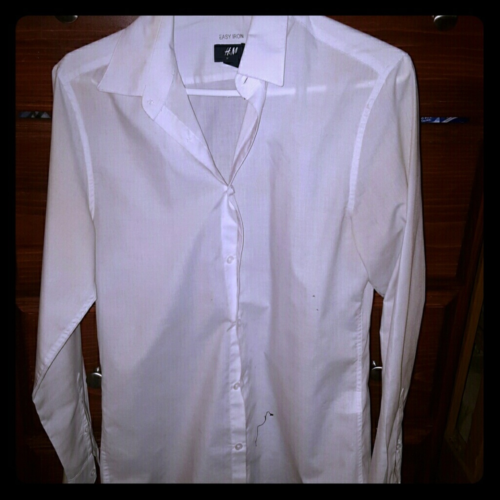 I have this nice h&m dressing shirt