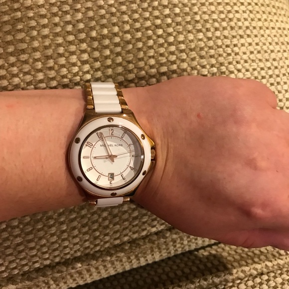 Michael Kors rose gold-tone w/ white acrylic watch main image 7