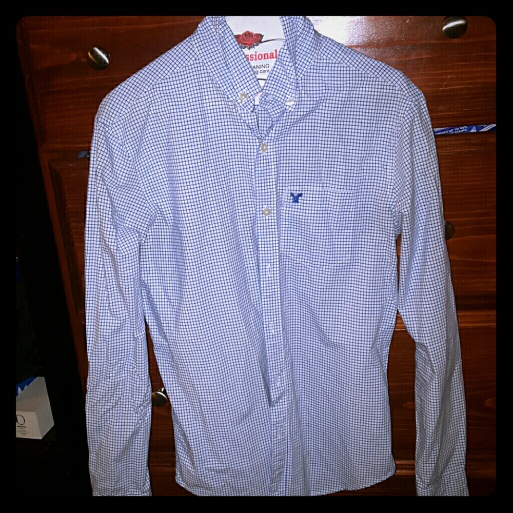 I have this nice American eagle shirt