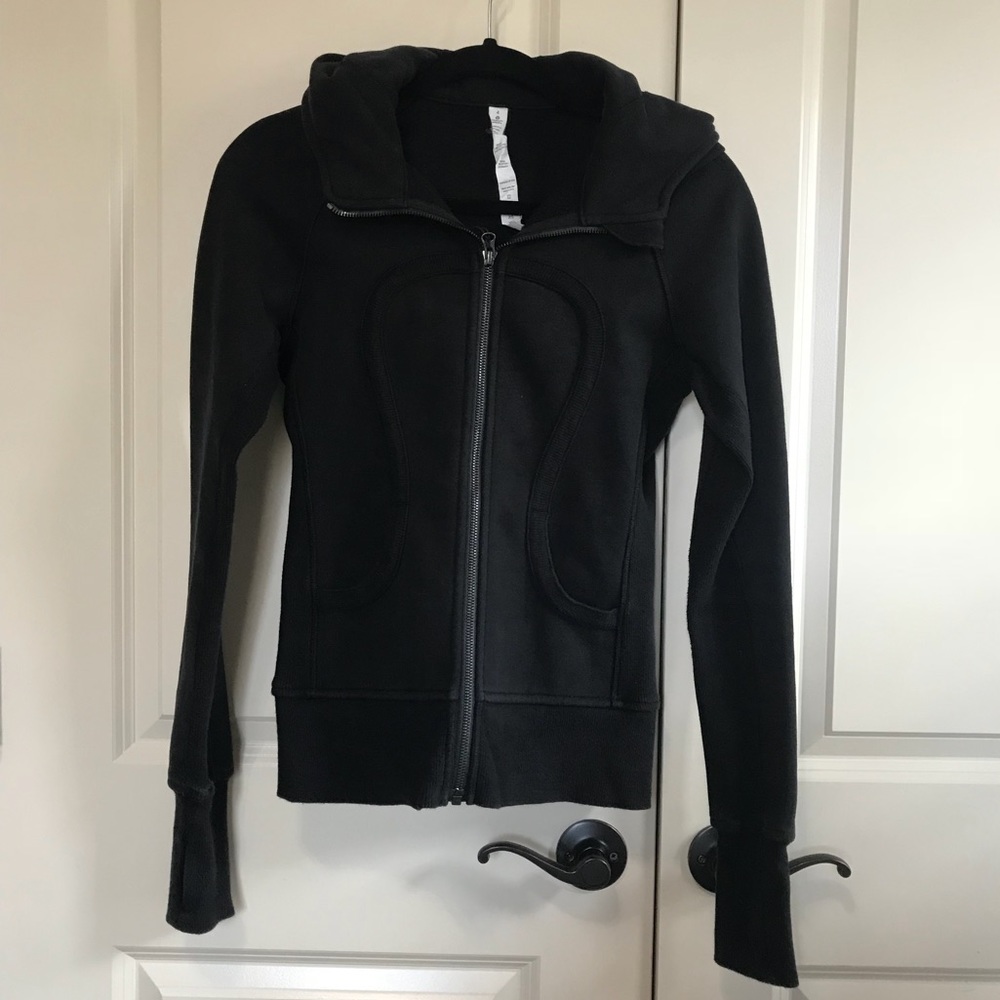 SALE LULULEMON HOODIE