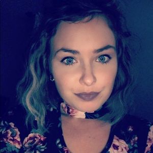 Meet your Posher, Kelsey