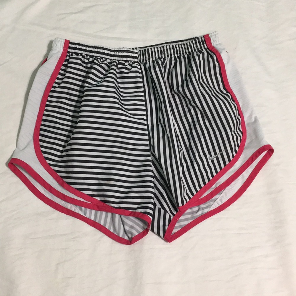 Nike tempo shorts