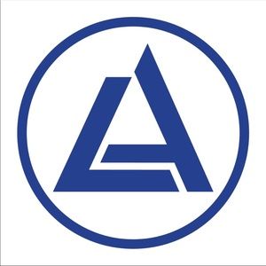 Meet your Posher, Bennett