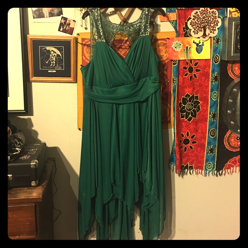 Emerald Green Bejewelled Prom/Homecoming Dress