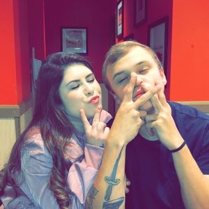 Meet your Posher, Charles