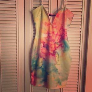 Tie-Die bodycon deep V