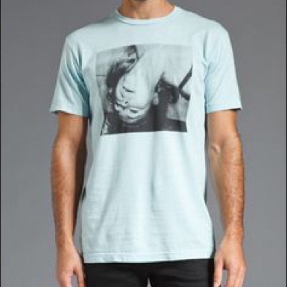 🆕 The Multiple O Series One Tee in Pale Blue