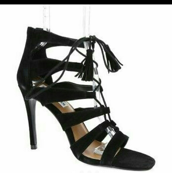 STEVE MADDEN FARAAH black suede laceup. - Picture 2 of 7