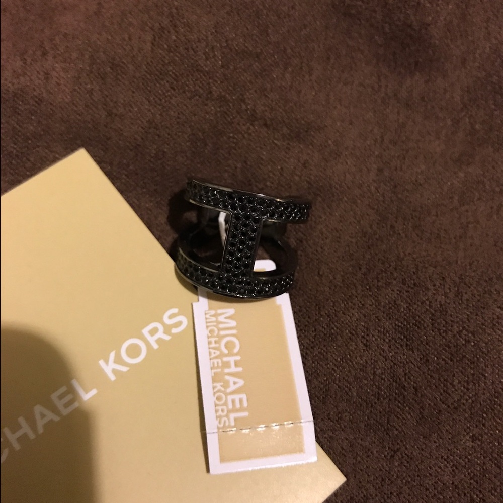 Michael Kors ring